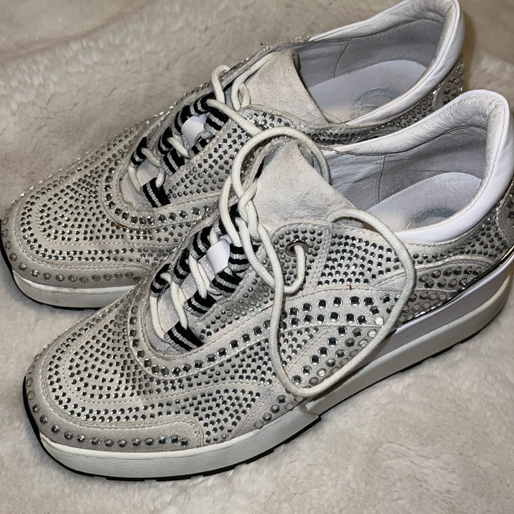 Women’s bedazzled sneaker platforms